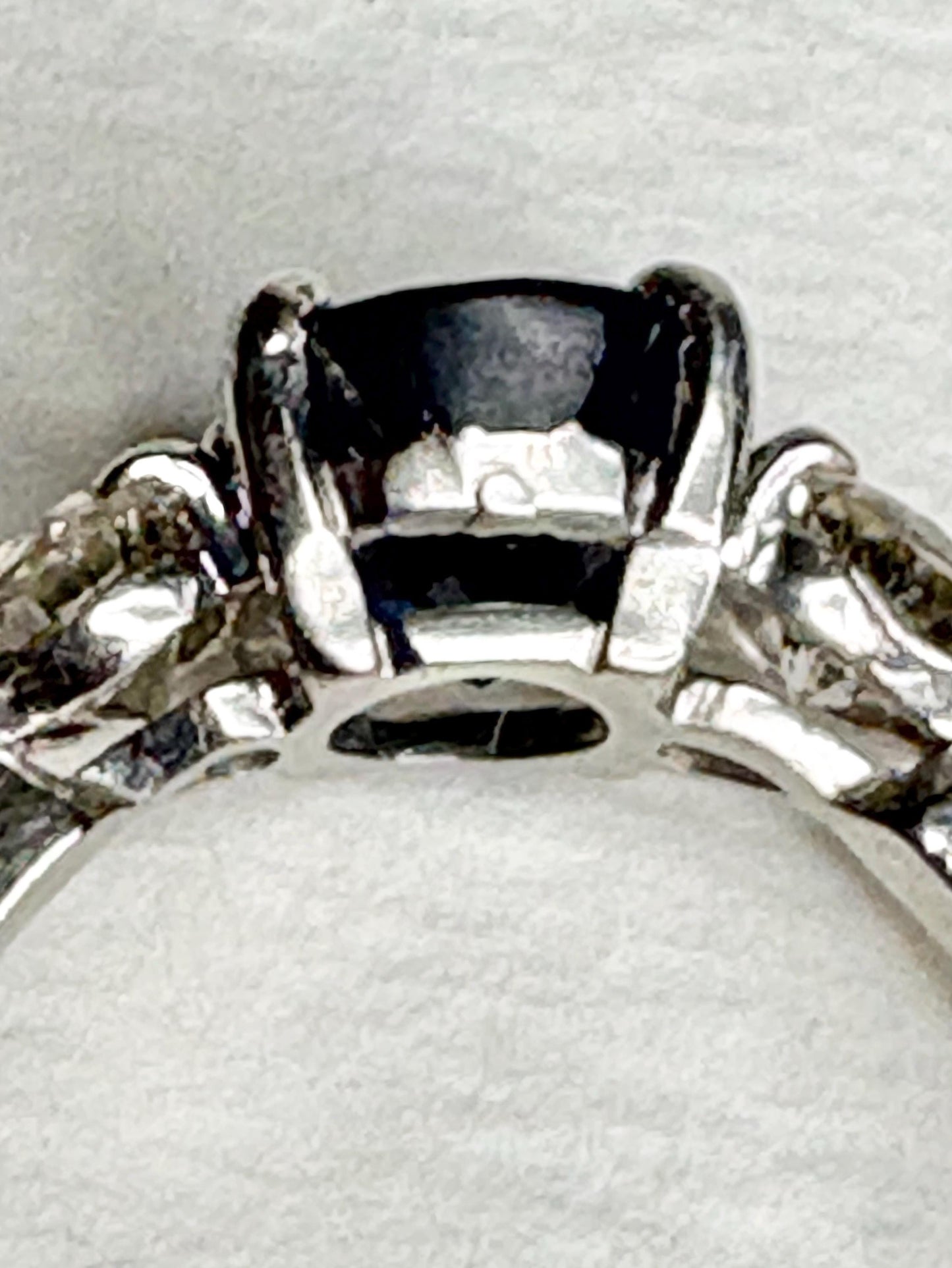 Sapphire and Diamond Platinum Band Ring size 5.5 - NewLifeJewelryVault