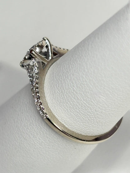 Diamond Halo Split Shank Ring Solid 14k White Gold 2.4g size 6.5 - NewLifeJewelryVault