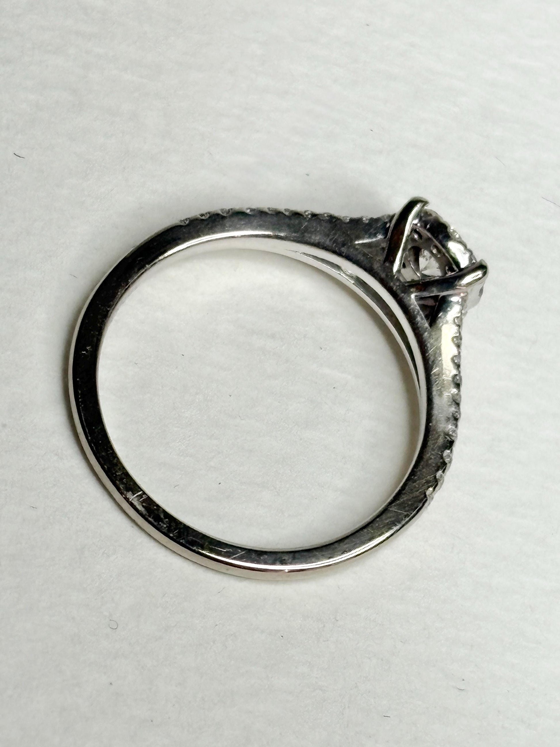 Diamond Halo Split Shank Ring Solid 14k White Gold 2.4g size 6.5 - NewLifeJewelryVault