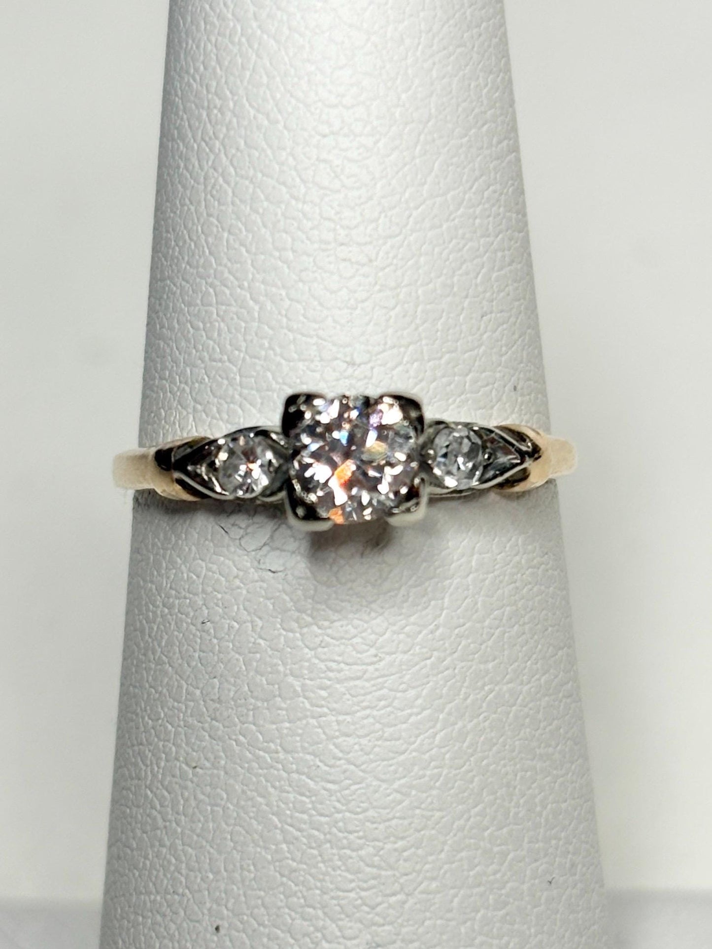 Retro Transition Cut Diamond Engagement Ring Two Tone 14k Gold size 5.25 - NewLifeJewelryVault