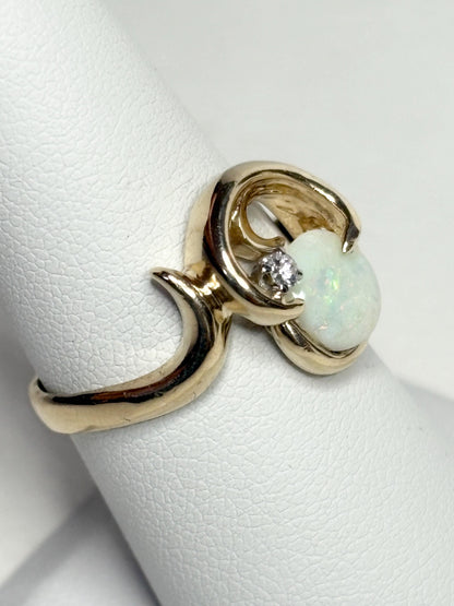 Australian Opal and Diamond Free-form Ring Solid 14k Gold 5g size 7.5 - NewLifeJewelryVault