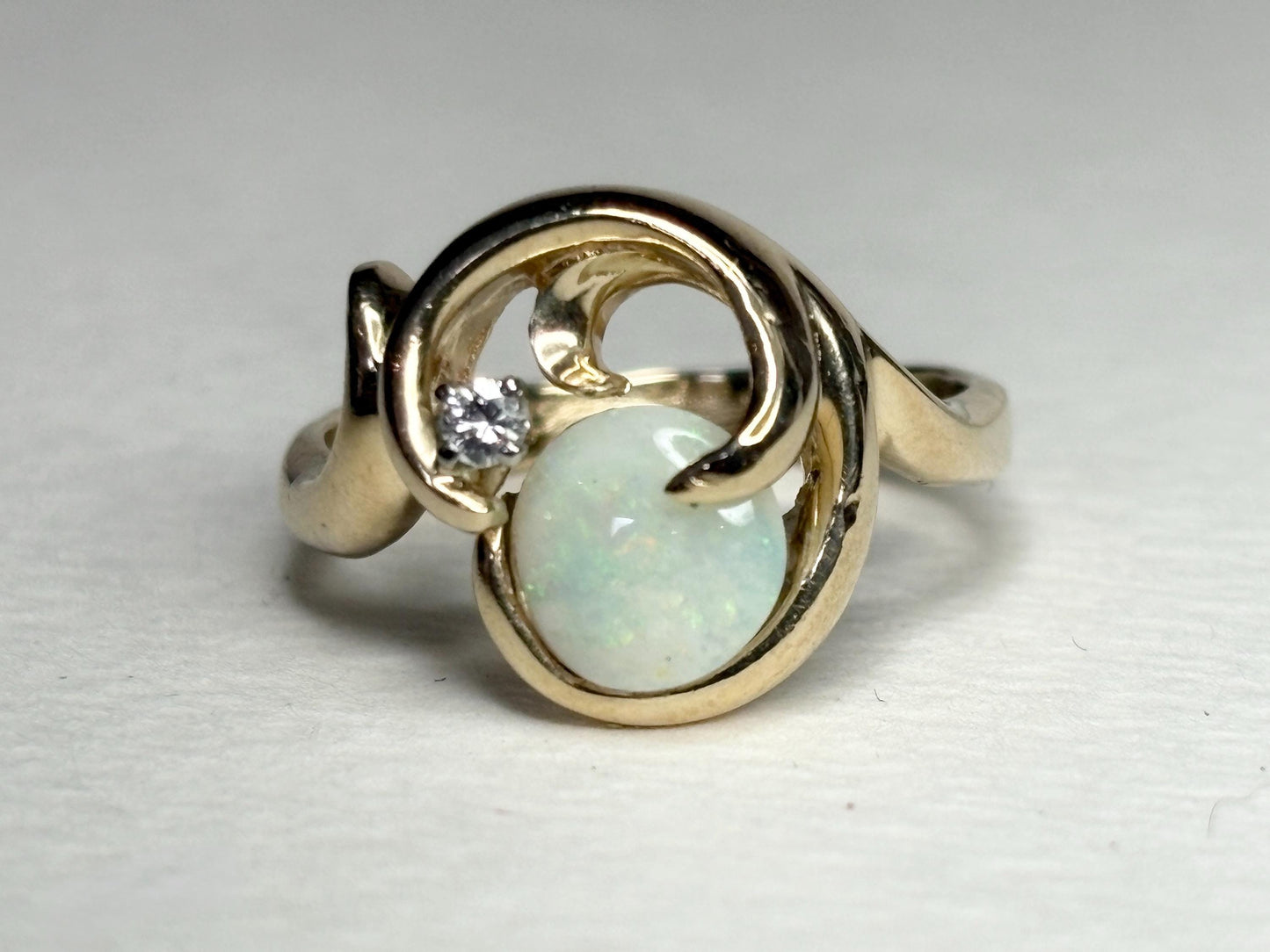 Australian Opal and Diamond Free-form Ring Solid 14k Gold 5g size 7.5 - NewLifeJewelryVault