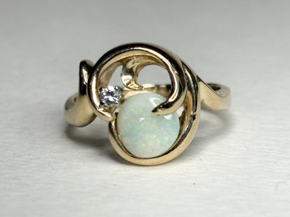 Australian Opal and Diamond Free-form Ring Solid 14k Gold 5g size 7.5 - NewLifeJewelryVault