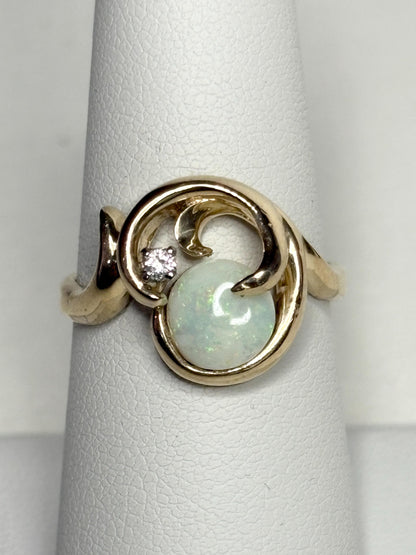 Australian Opal and Diamond Free-form Ring Solid 14k Gold 5g size 7.5 - NewLifeJewelryVault