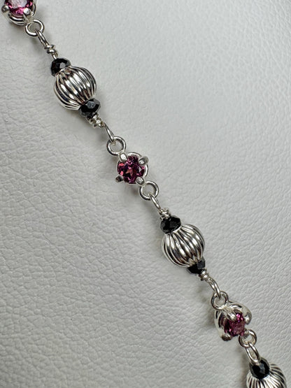 Rhodolite and Black Diamond Beaded Bracelet Sterling Silver 7.5" - NewLifeJewelryVault