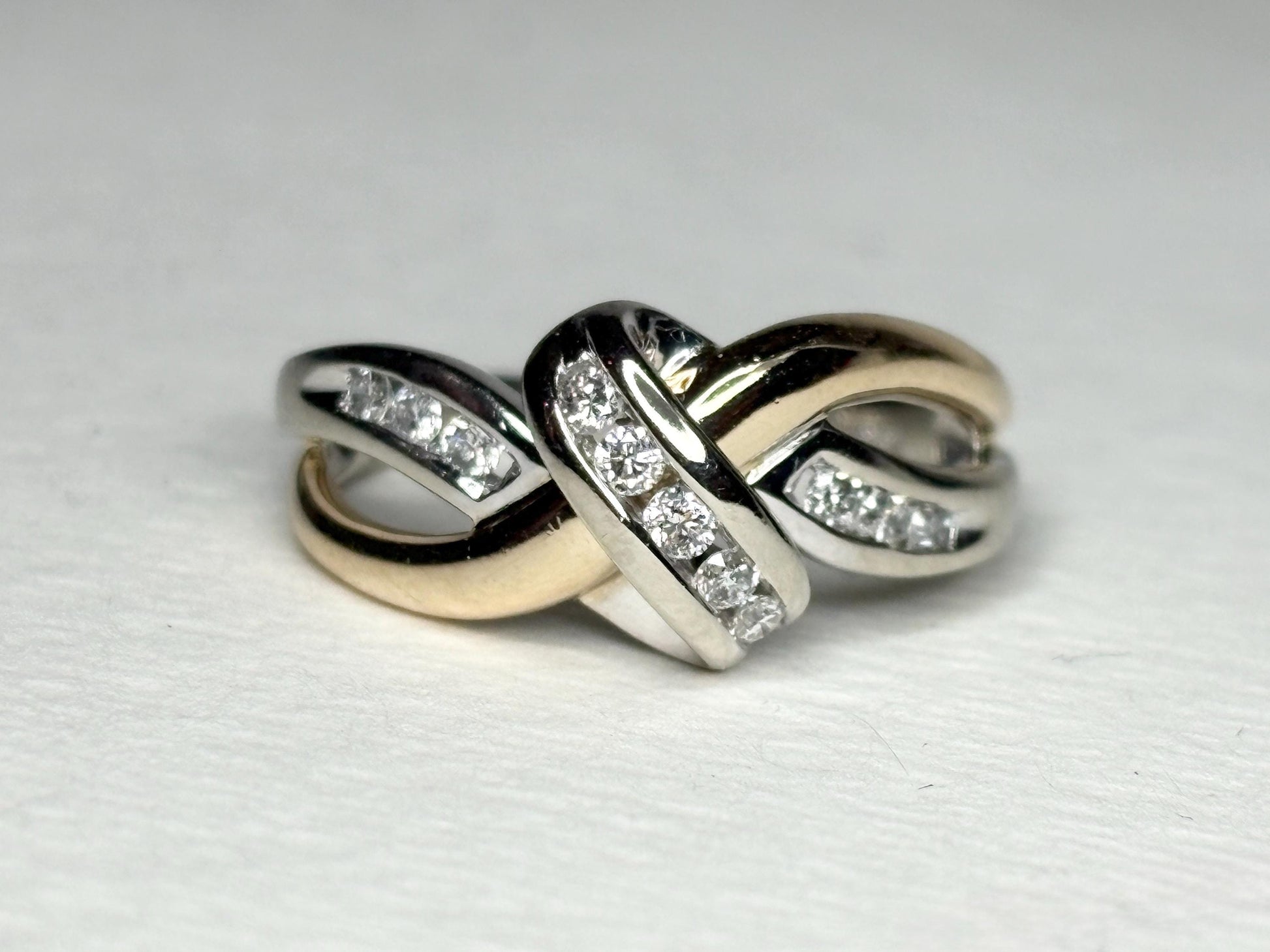 Two Toned Channel Set Diamond Ring Bypass Ribbon Style Solid 10k Gold size 7.25 - NewLifeJewelryVault