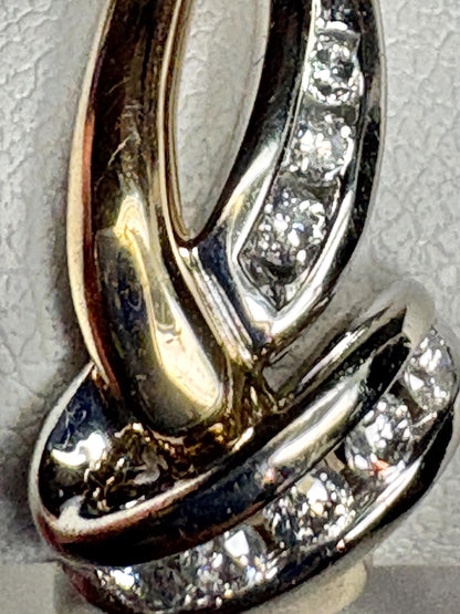 Two Toned Channel Set Diamond Ring Bypass Ribbon Style Solid 10k Gold size 7.25 - NewLifeJewelryVault
