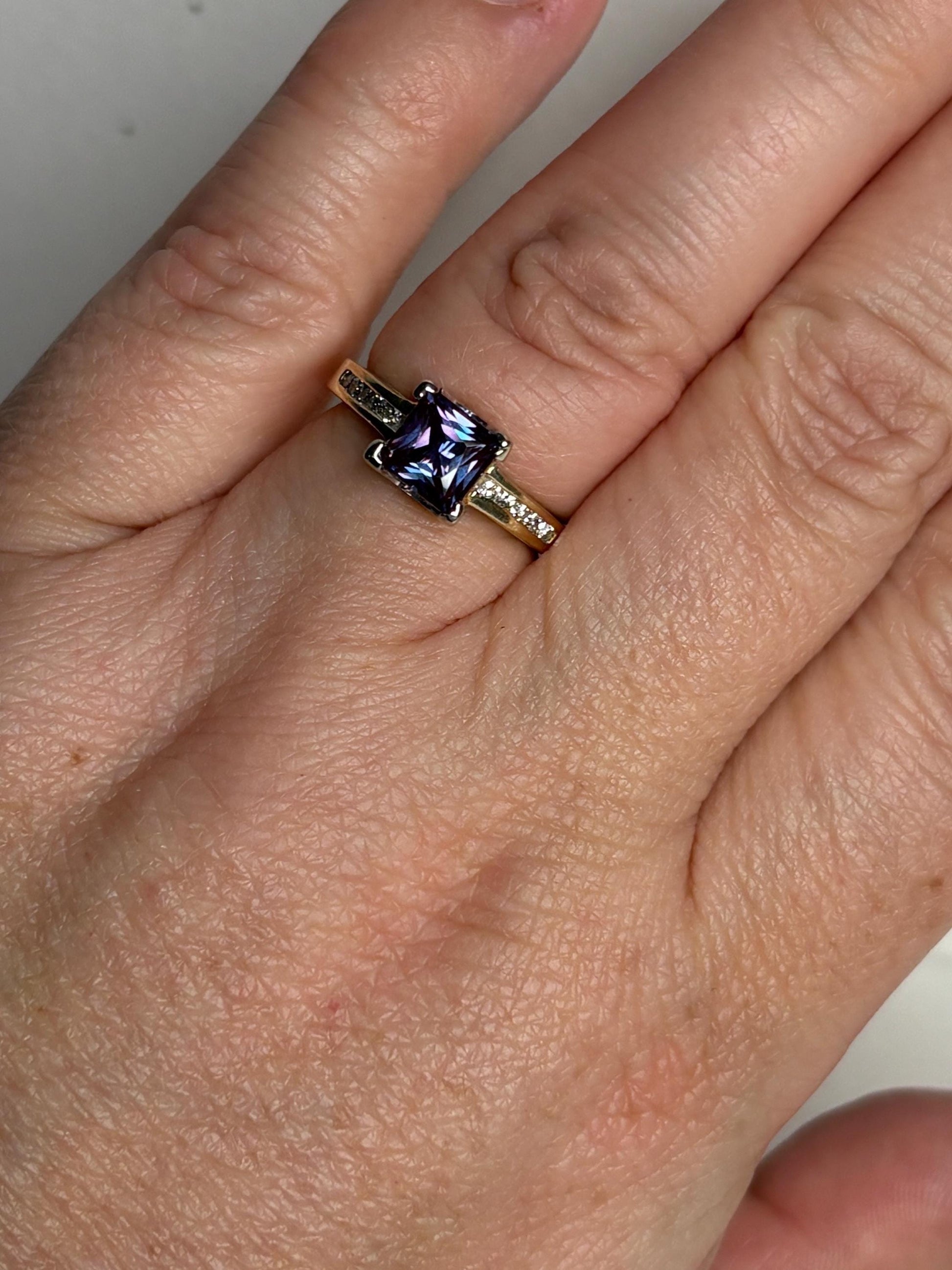 Lab Grown Alexandrite and Channel Set Diamond Band Ring Solid Two Toned 10k Gold size 6 - NewLifeJewelryVault