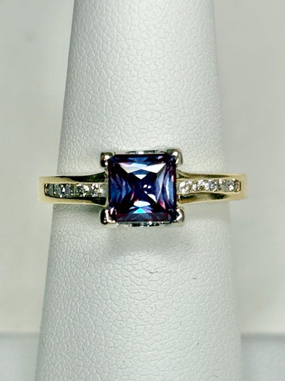 Lab Grown Alexandrite and Channel Set Diamond Band Ring Solid Two Toned 10k Gold size 6 - NewLifeJewelryVault