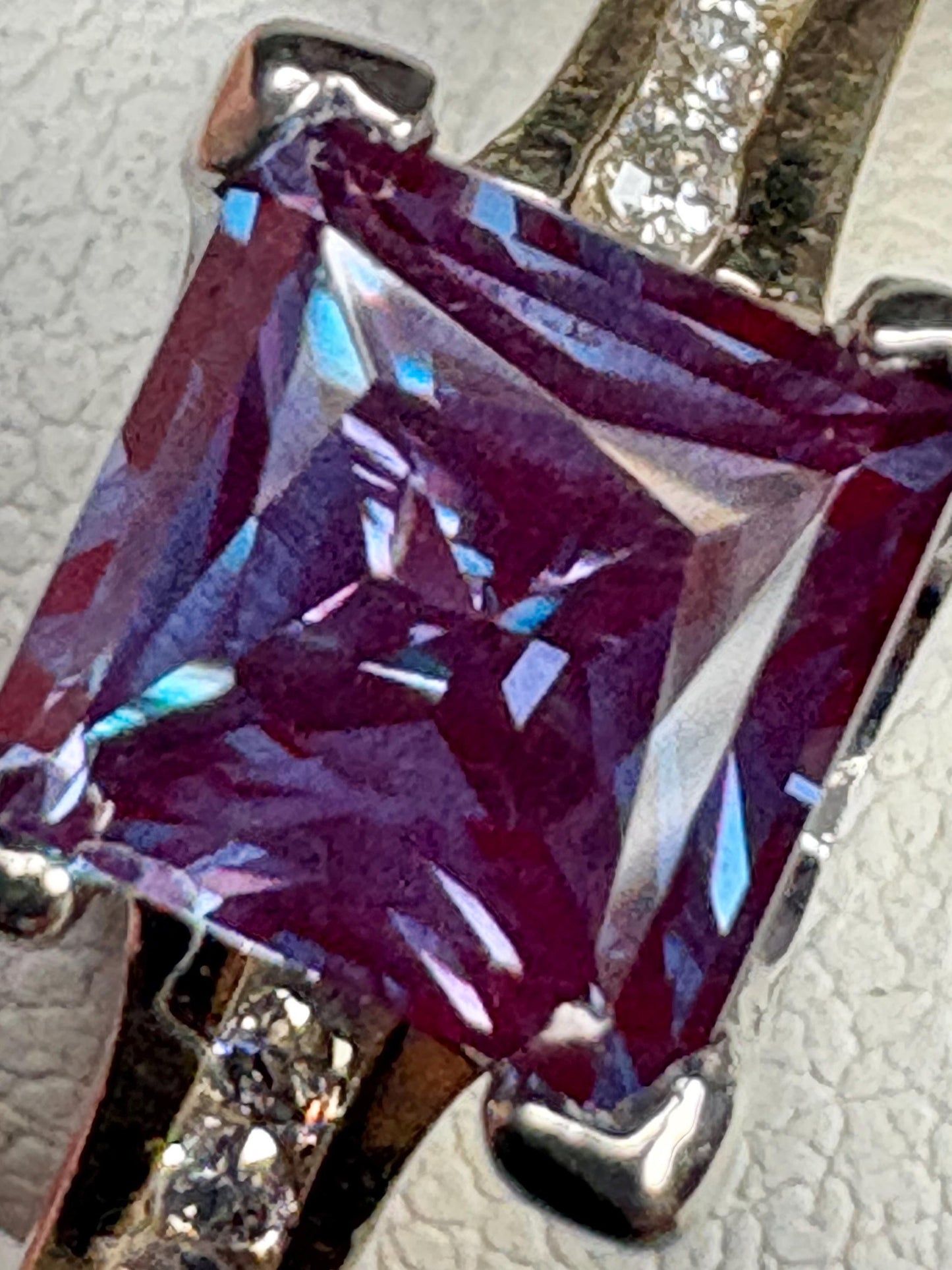 Lab Grown Alexandrite and Channel Set Diamond Band Ring Solid Two Toned 10k Gold size 6 - NewLifeJewelryVault