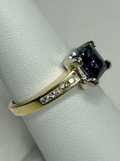 Lab Grown Alexandrite and Channel Set Diamond Band Ring Solid Two Toned 10k Gold size 6 - NewLifeJewelryVault