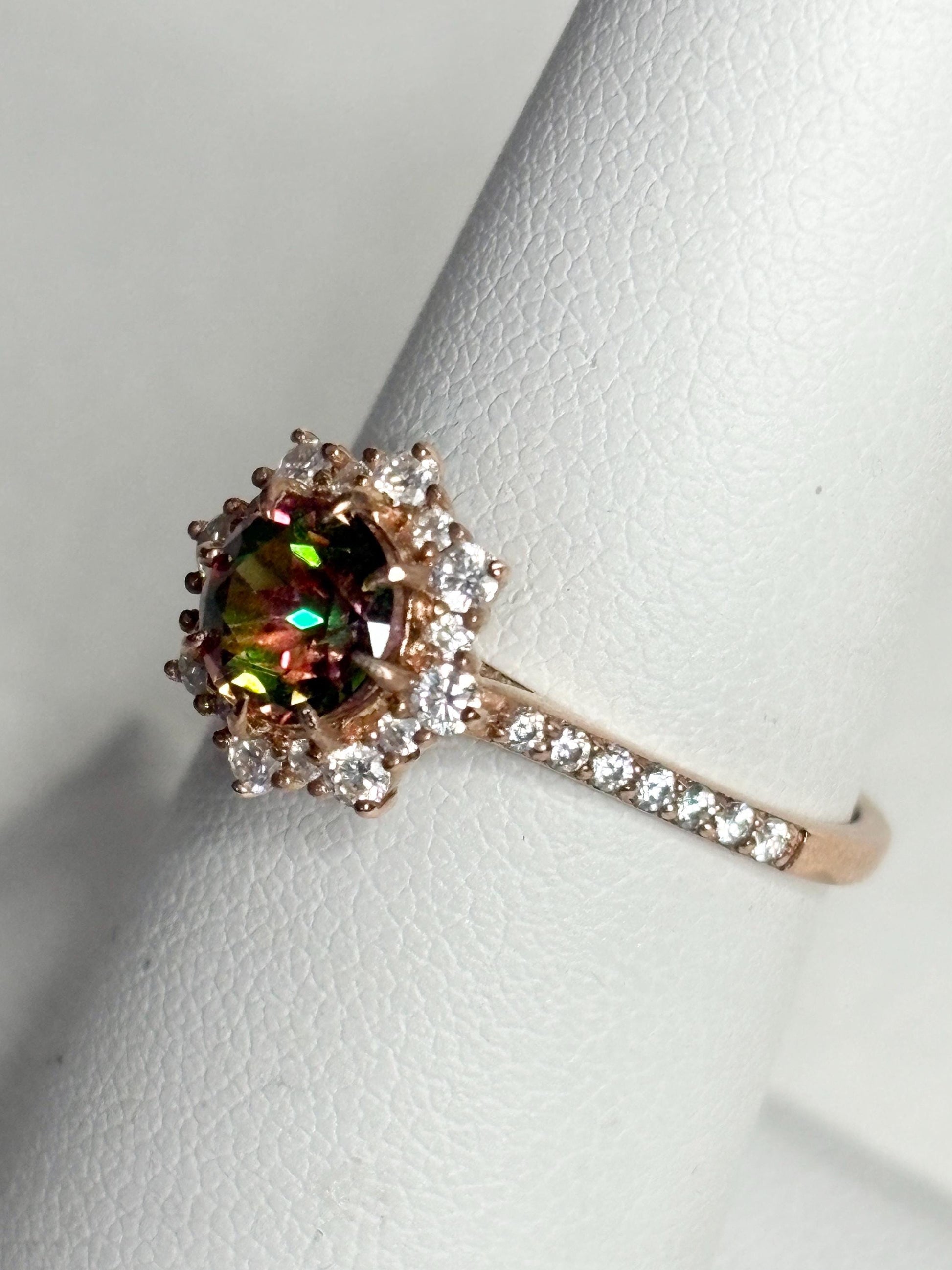 Lab Grown Russian Alexandrite Chrysoberyl and Crystal Ring Halo Solid 18k Rose Gold size 7 - NewLifeJewelryVault
