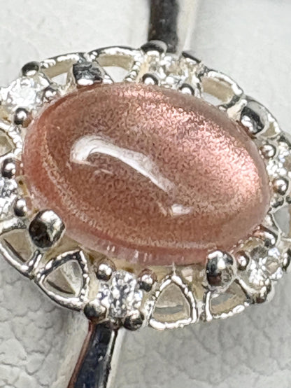 Oregon Sunstone Cabochon Ring Sterling Silver Strong Shiller size 8 - NewLifeJewelryVault
