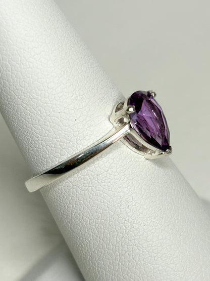 Lab Grown Color Change Pear Sapphire Ring in Sterling Silver size 7 - NewLifeJewelryVault