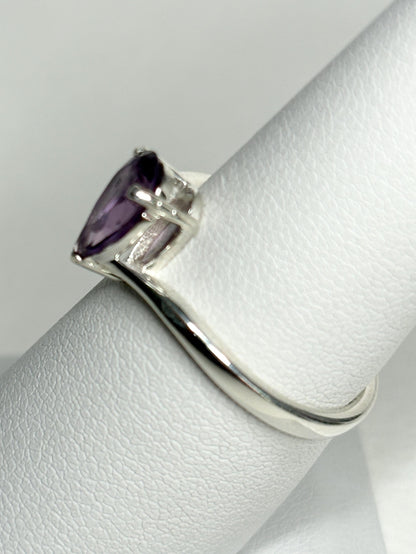 Lab Grown Color Change Pear Sapphire Ring in Sterling Silver size 7 - NewLifeJewelryVault