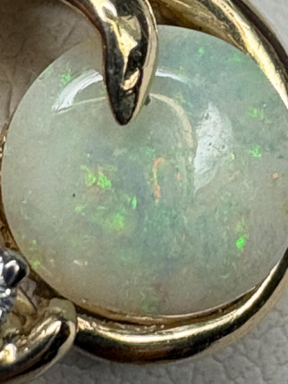 Australian Opal and Diamond Free-form Ring Solid 14k Gold 5g size 7.5 - NewLifeJewelryVault