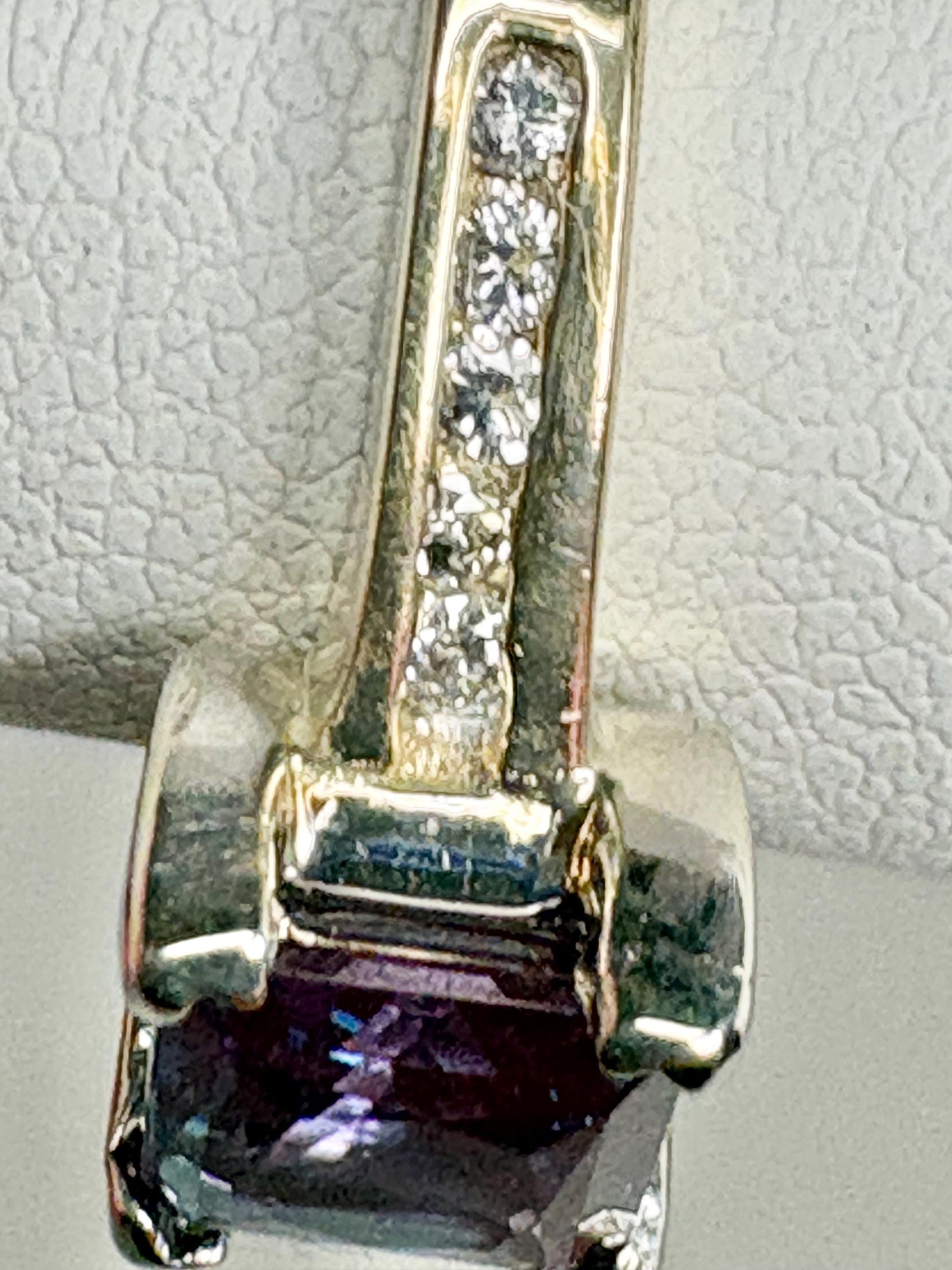 Lab Grown Alexandrite and Channel Set Diamond Band Ring Solid Two Toned 10k Gold size 6 - NewLifeJewelryVault