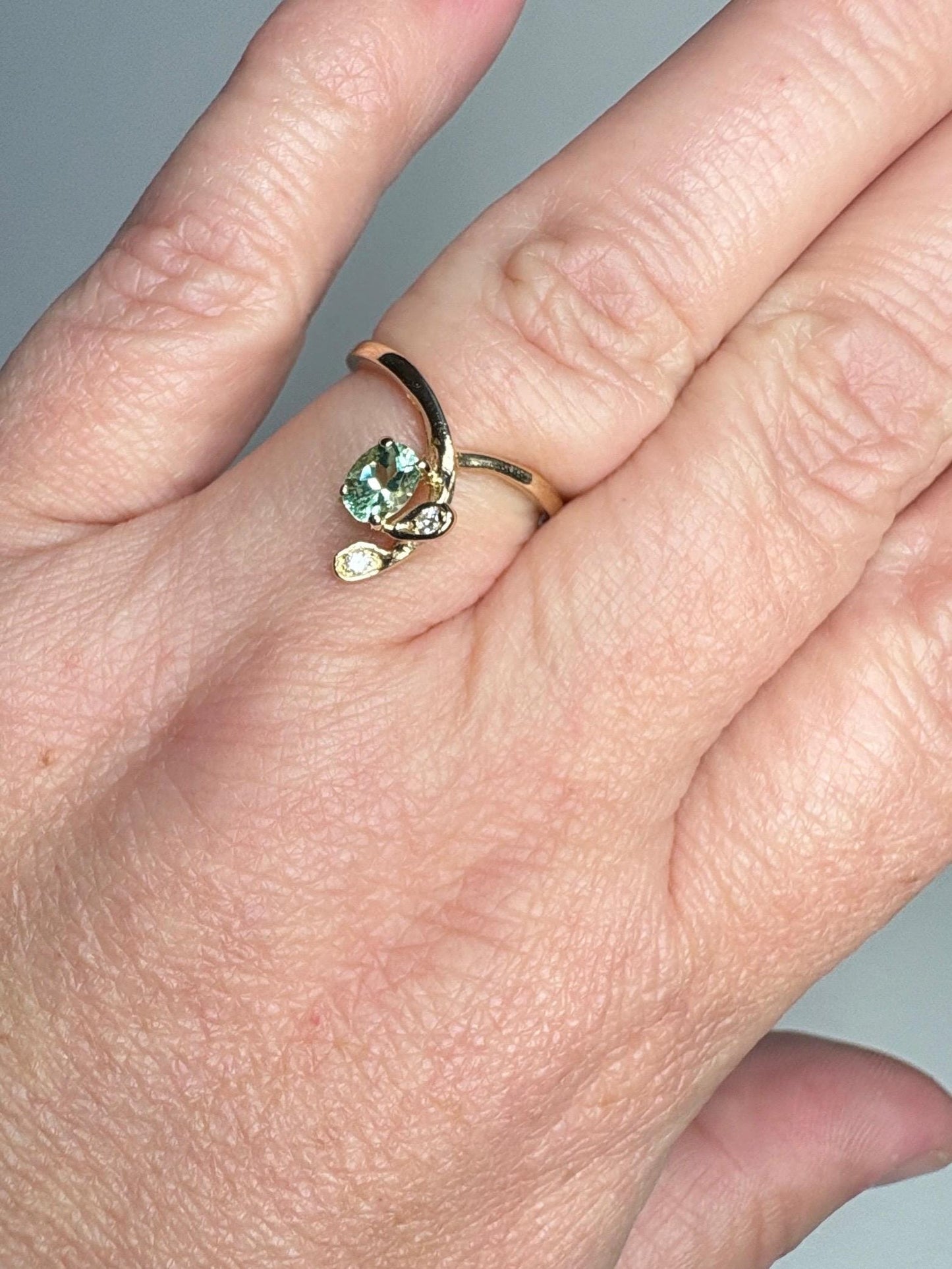 Paraiba Tourmaline from Mozambique and Diamond Cascading Ring Solid 14k Gold size 6.25 - NewLifeJewelryVault
