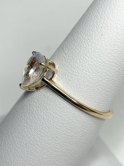 Madagascar Rainbow Moonstone Pear Solitaire Ring 9k Gold size 7 - NewLifeJewelryVault