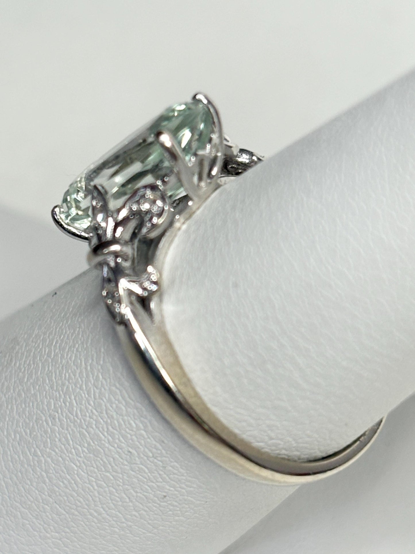 Prasiolite Green Quartz and Diamond Fleur De Lis Ring Solid 14k White Gold size 6.5 - NewLifeJewelryVault