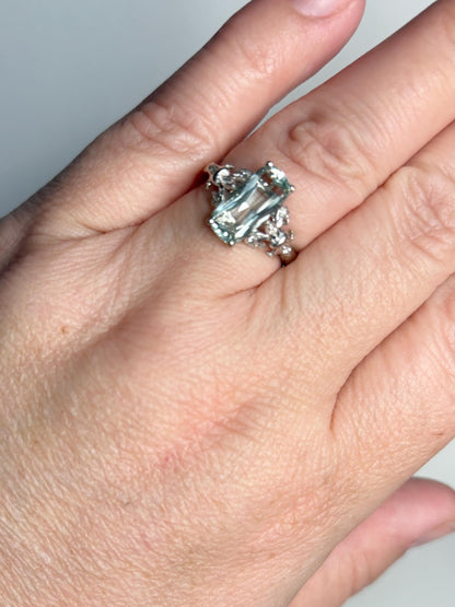 Prasiolite Green Quartz and Diamond Fleur De Lis Ring Solid 14k White Gold size 6.5 - NewLifeJewelryVault