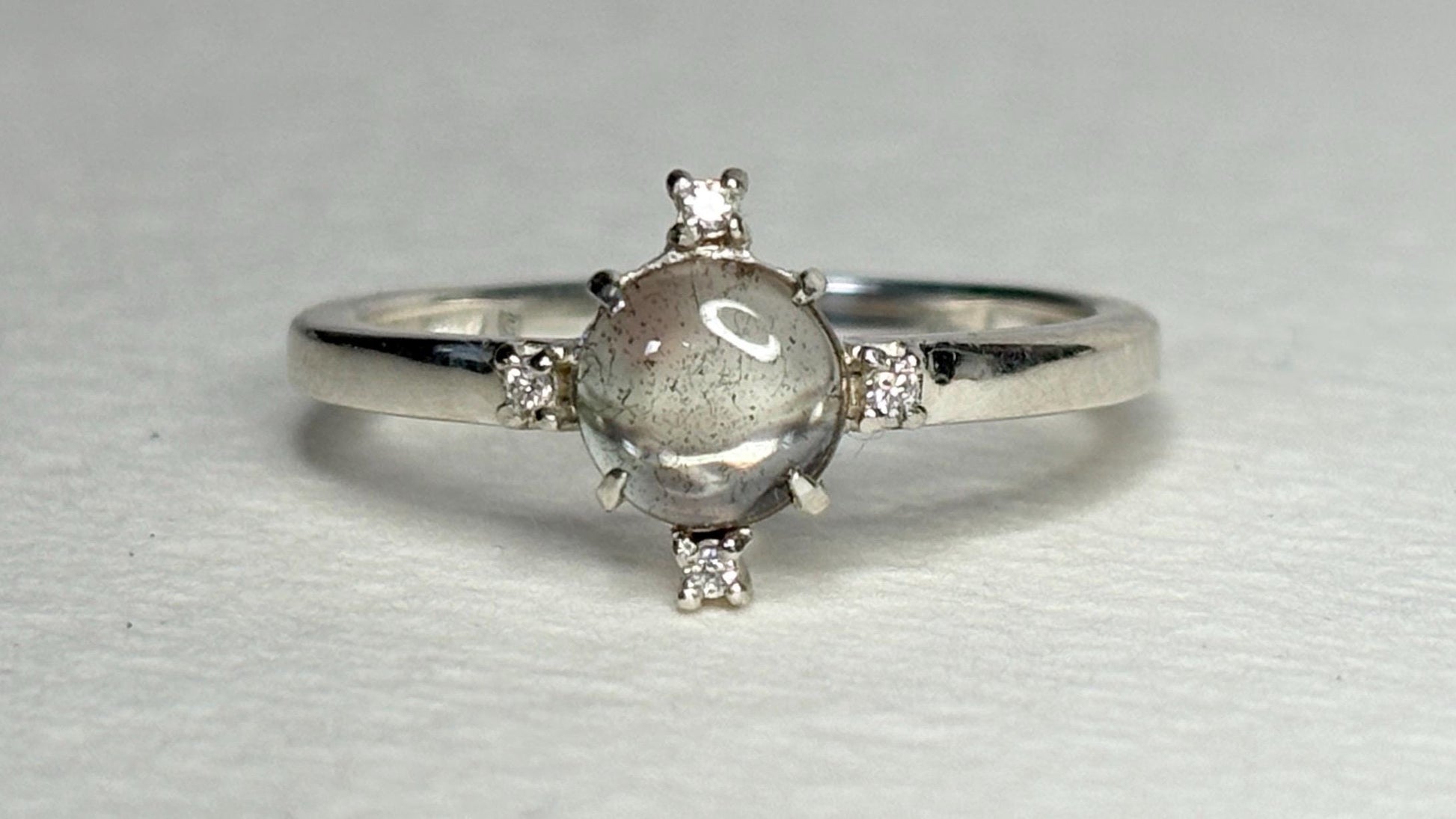 Oregon Sunstone Bi Color and Diamond Ring Sterling Silver size 7 - NewLifeJewelryVault