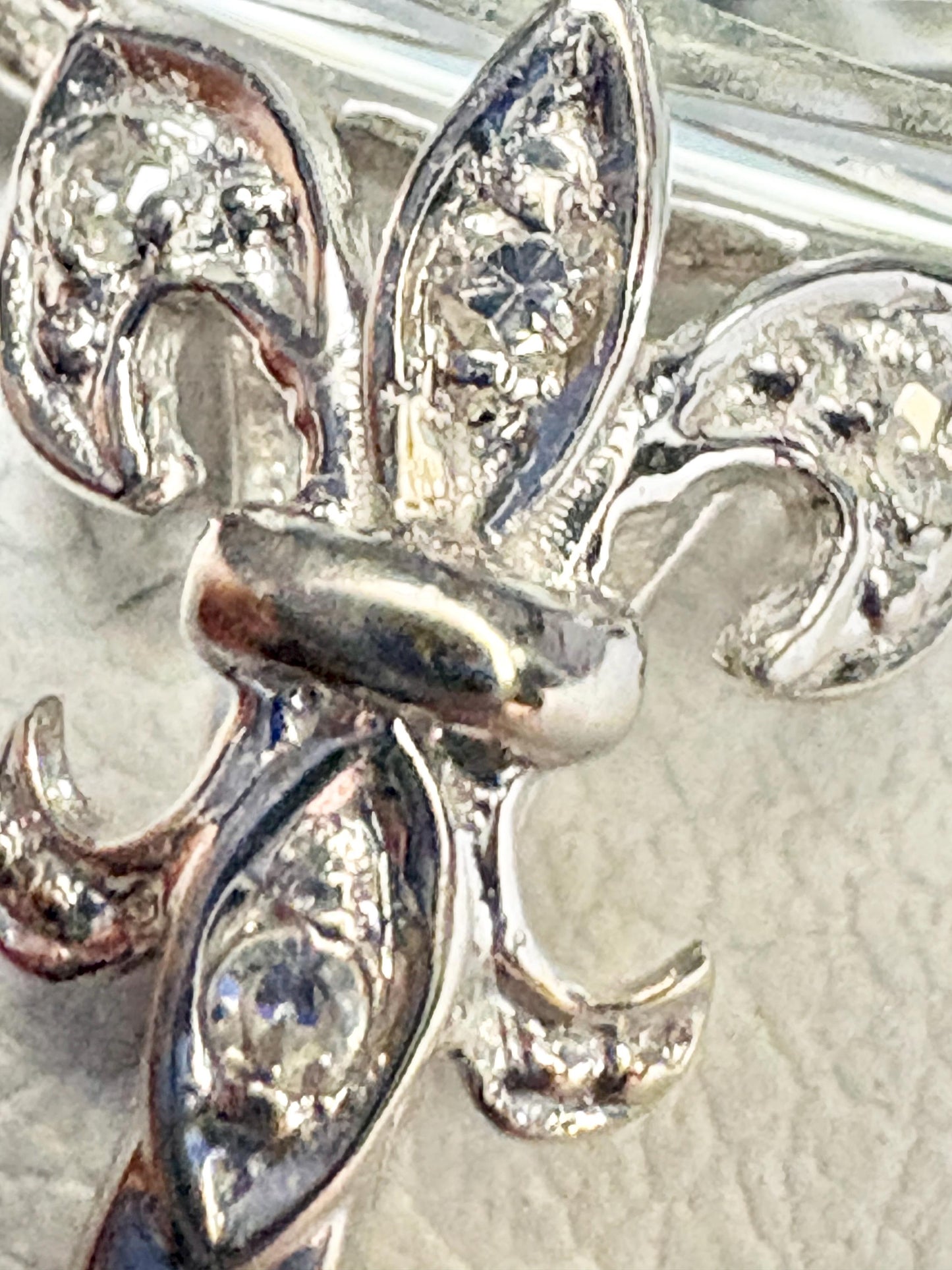Prasiolite Green Quartz and Diamond Fleur De Lis Ring Solid 14k White Gold size 6.5 - NewLifeJewelryVault