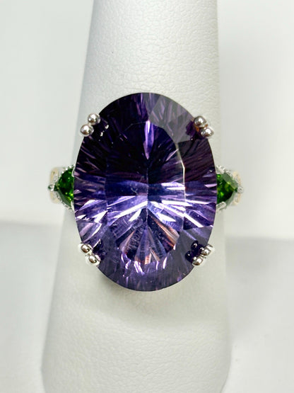 Huge Amethyst and Chrome Diopside Statement Ring 2 Tone Sterling Silver size 8 - NewLifeJewelryVault