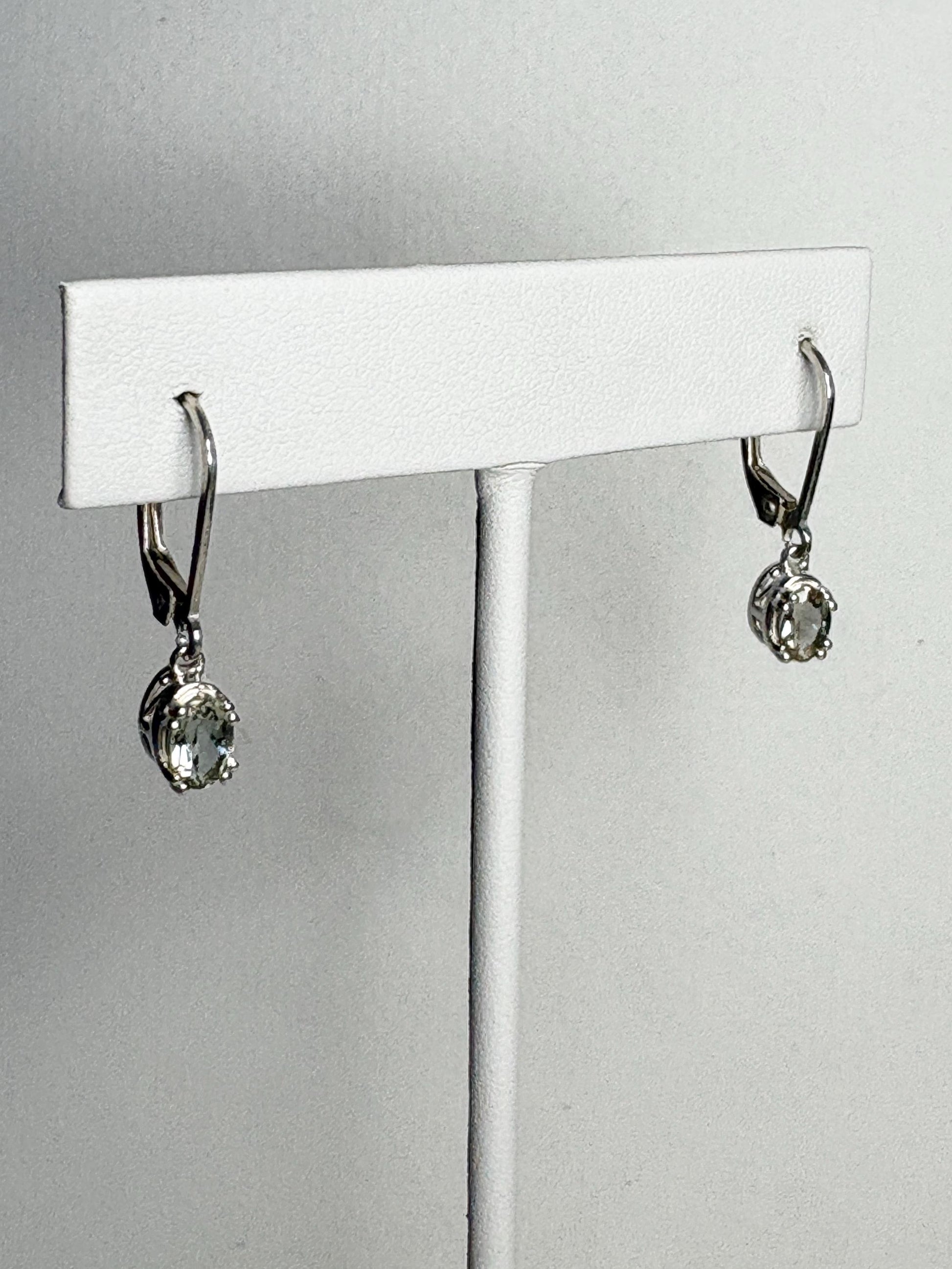 Green Oregon Sunstone Dangle Drop Lever Back Earrings Sterling Silver - NewLifeJewelryVault