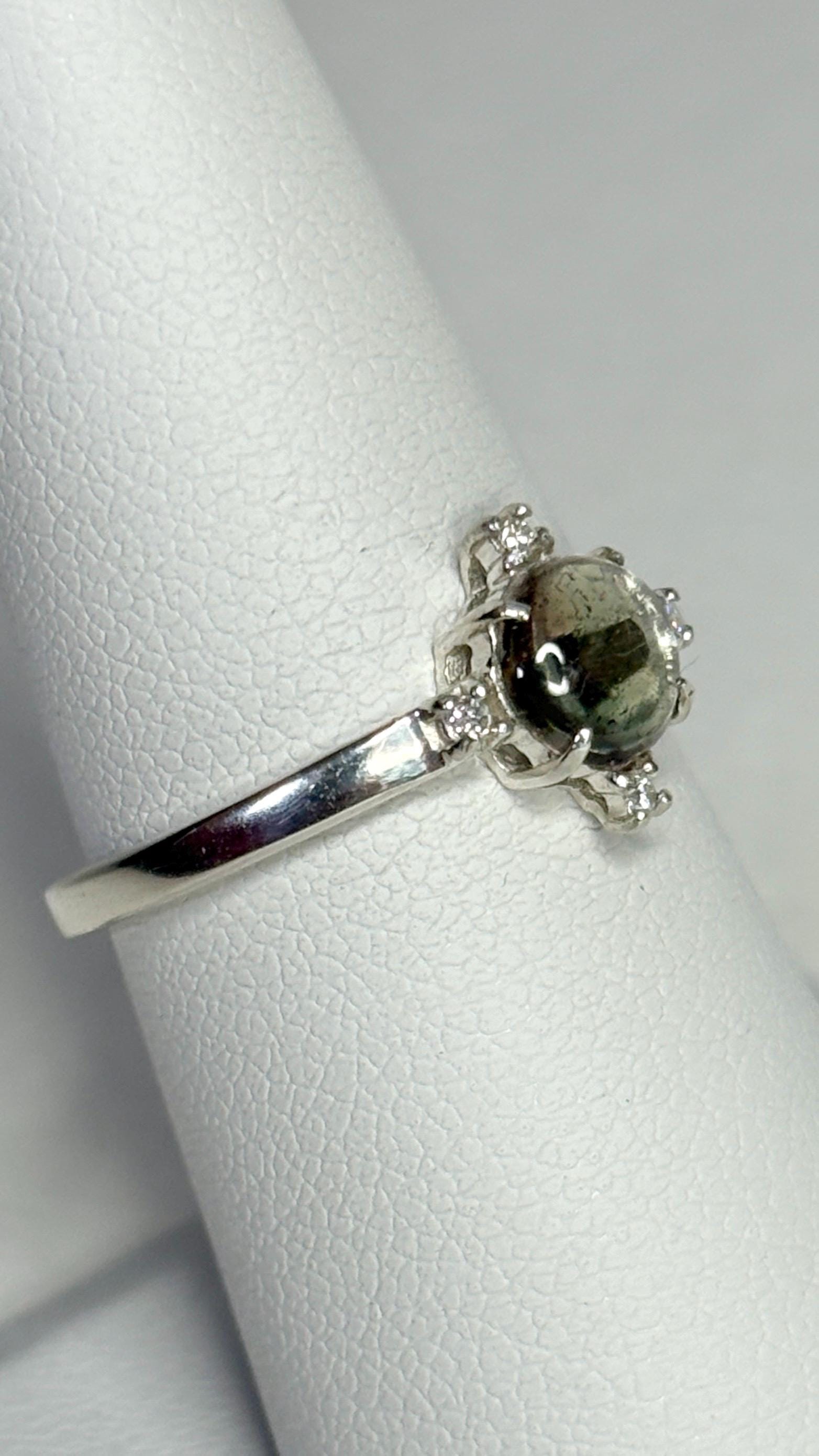 Oregon Sunstone Bi Color and Diamond Ring Sterling Silver size 7 - NewLifeJewelryVault