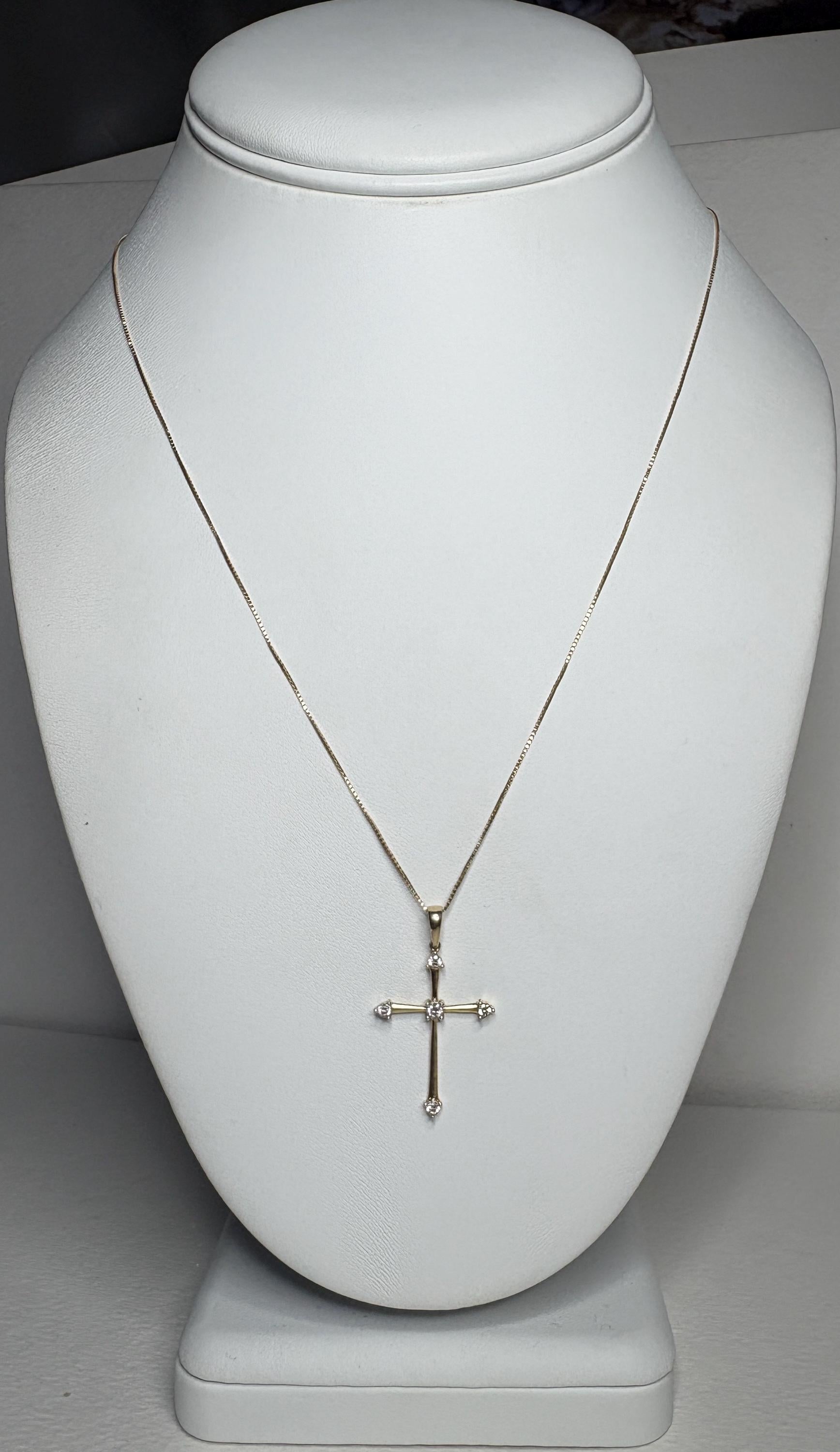 Internally Flawless Natural Diamond Cross Pendant 9k on 14k Box Necklace 14k 21" - NewLifeJewelryVault