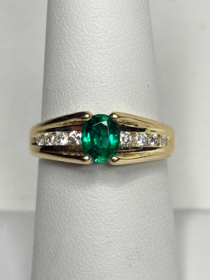 Natural Emerald and Diamond Ring By Spark 18k size 7 - NewLifeJewelryVault