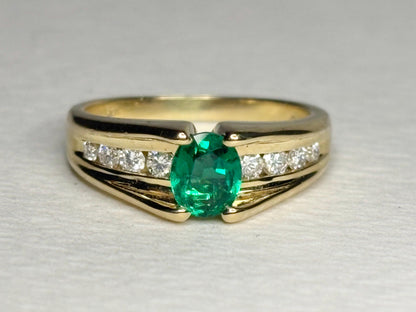 Natural Emerald and Diamond Ring By Spark 18k size 7 - NewLifeJewelryVault