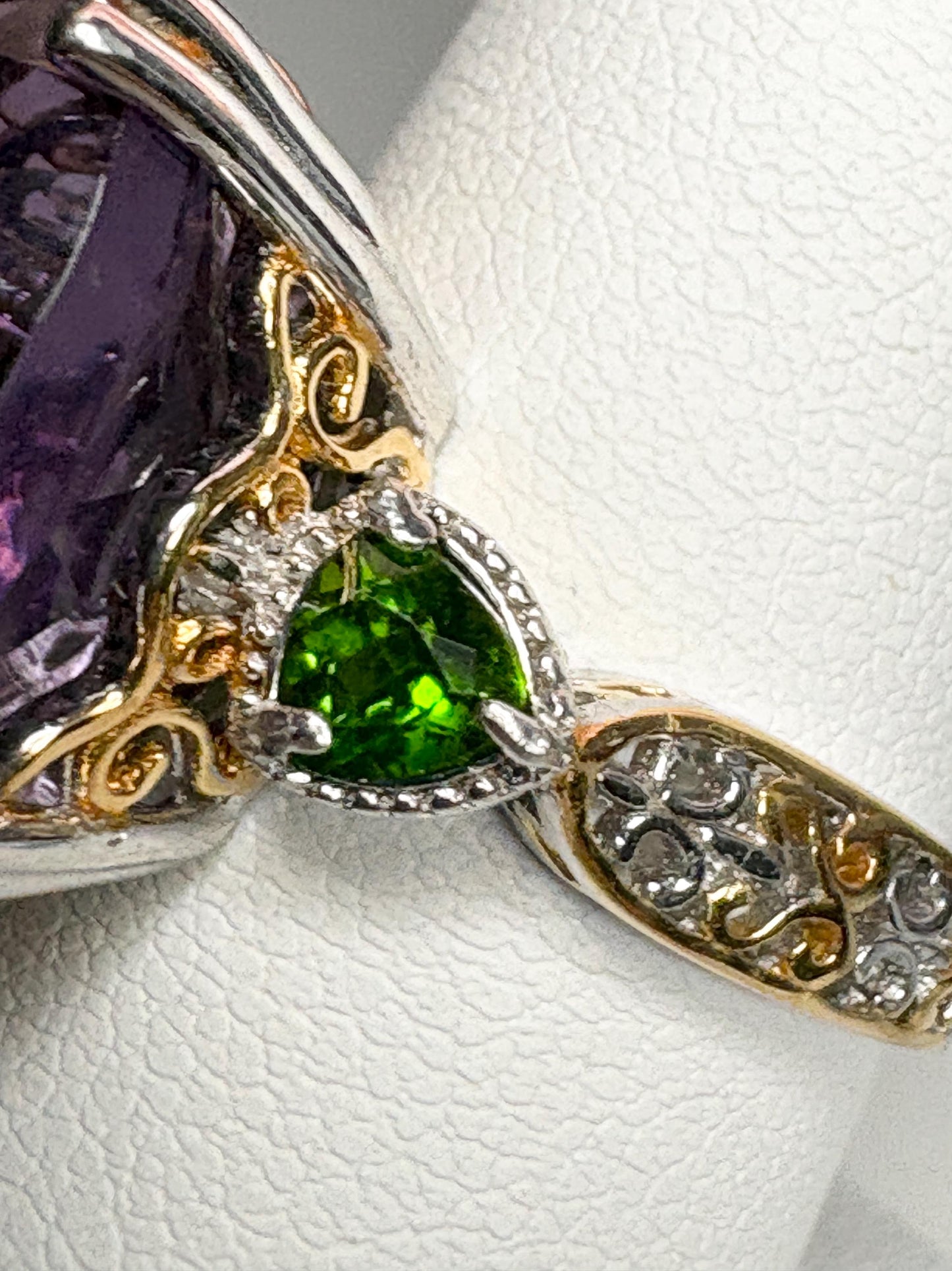 Huge Amethyst and Chrome Diopside Statement Ring 2 Tone Sterling Silver size 8 - NewLifeJewelryVault