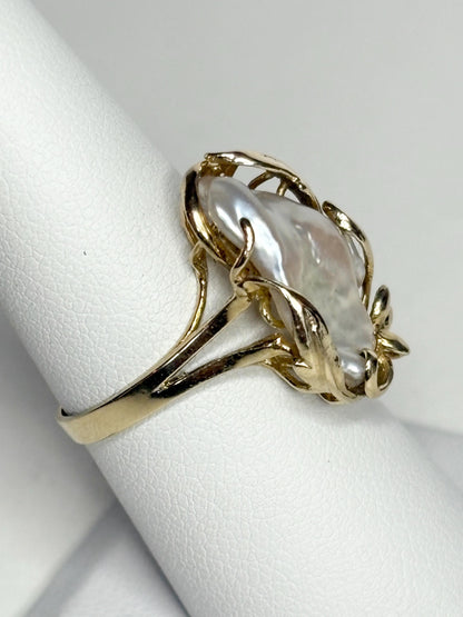 Biwa Cultured Pearl Freeform Ring Solid 14k Gold size 7.25 - NewLifeJewelryVault