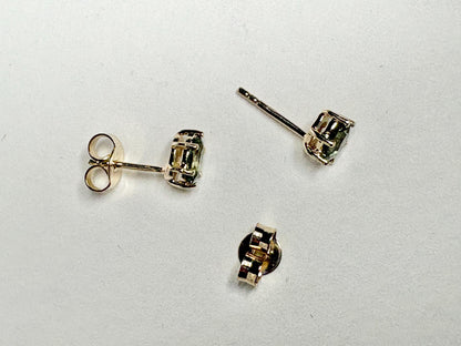 Teal Green Oregon Sunstone Stud Earrings Oval 9k Gold 6x4mm - NewLifeJewelryVault