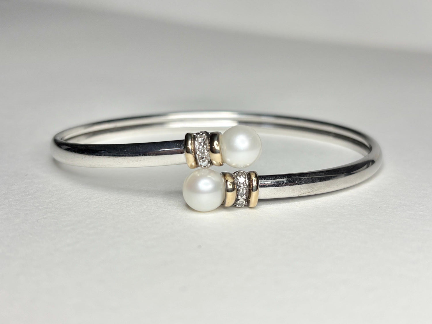 Cultured Pearl and Diamond Memory Wire Bracelet in Sterling Silver with 14k size M - NewLifeJewelryVault