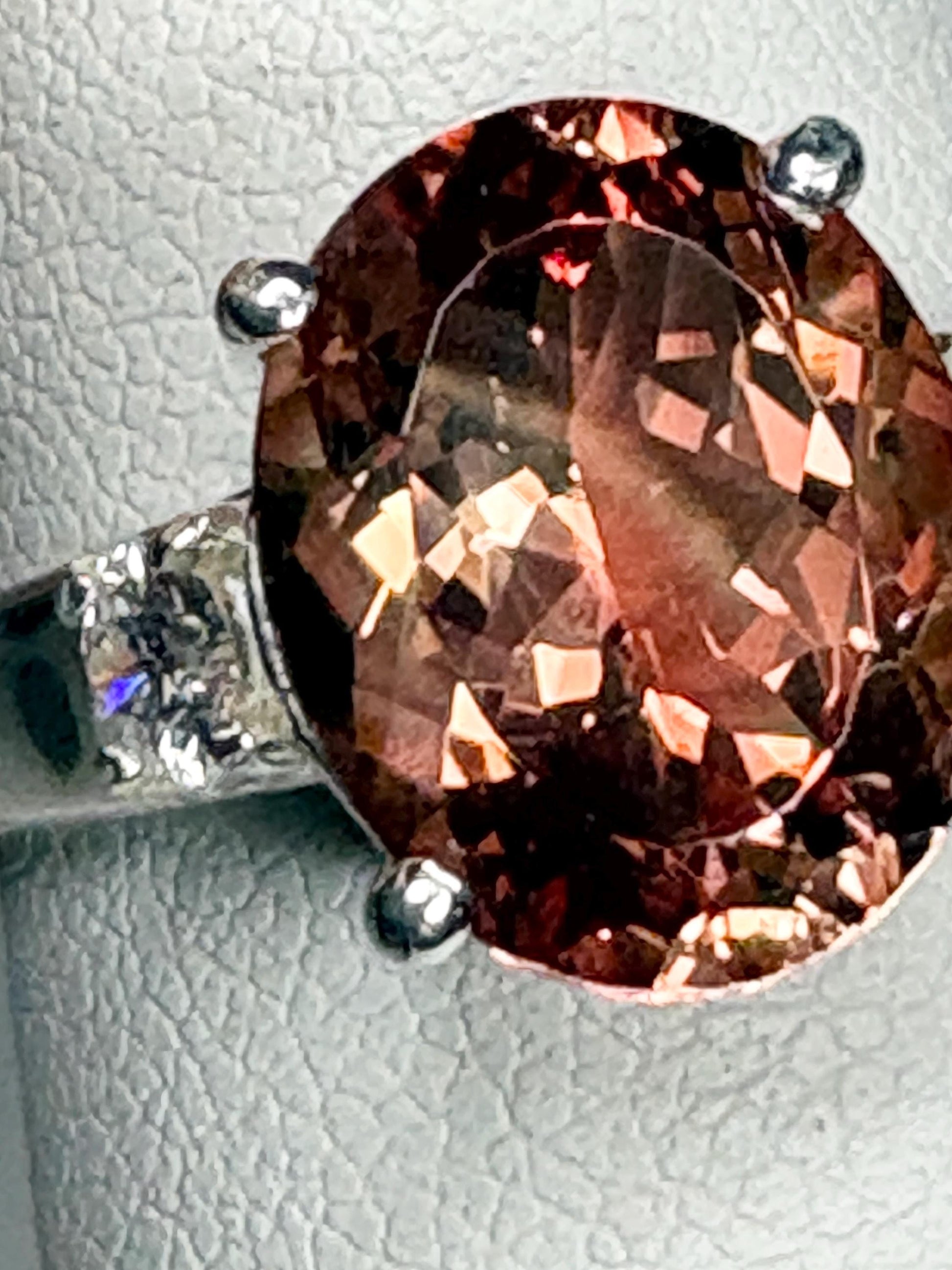 Oregon Sunstone and Lab-Grown Diamond Ring in Sterling Silver size 6.5 - NewLifeJewelryVault