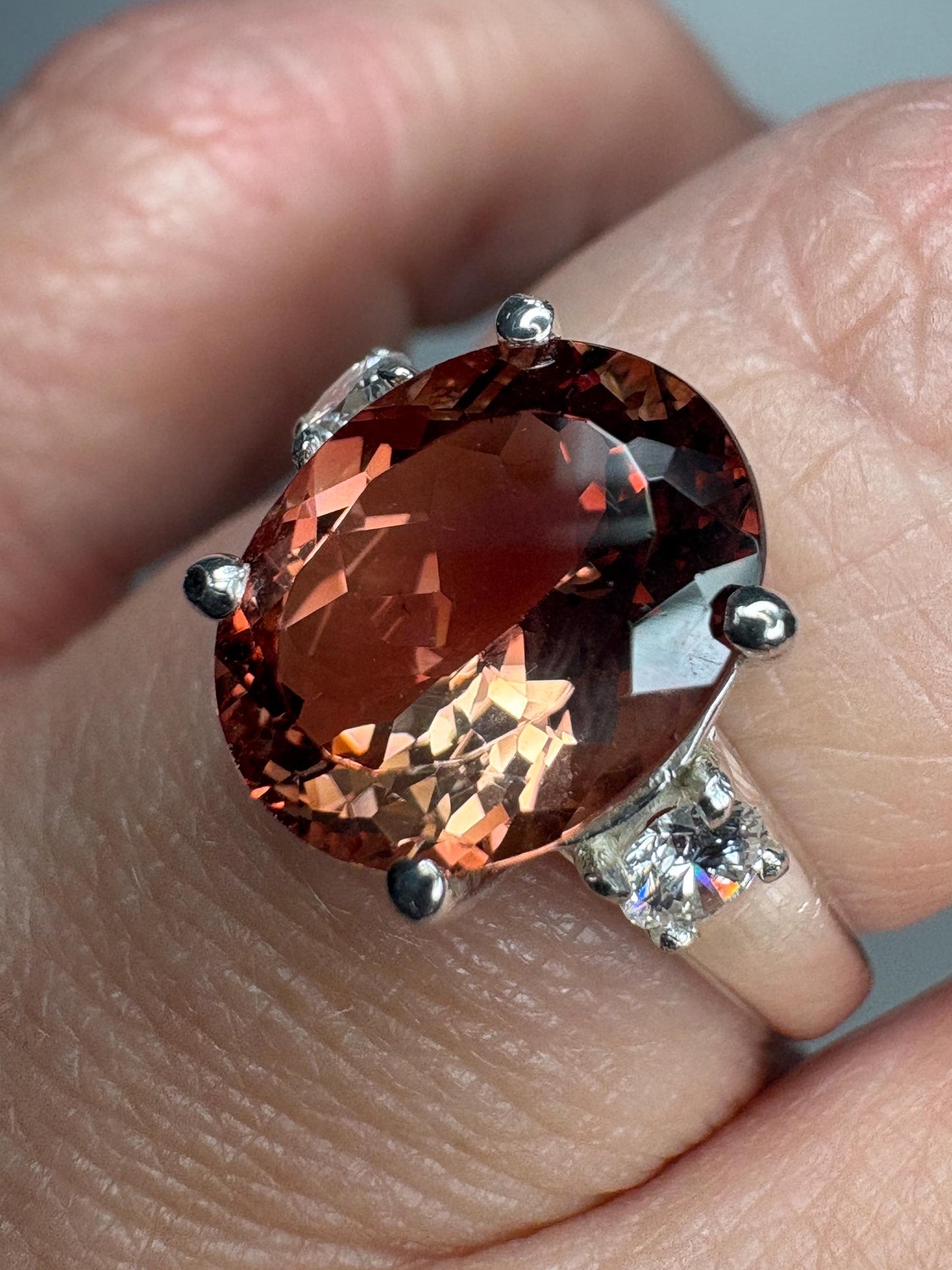 Oregon Sunstone and Lab-Grown Diamond Ring in Sterling Silver size 6.5 - NewLifeJewelryVault