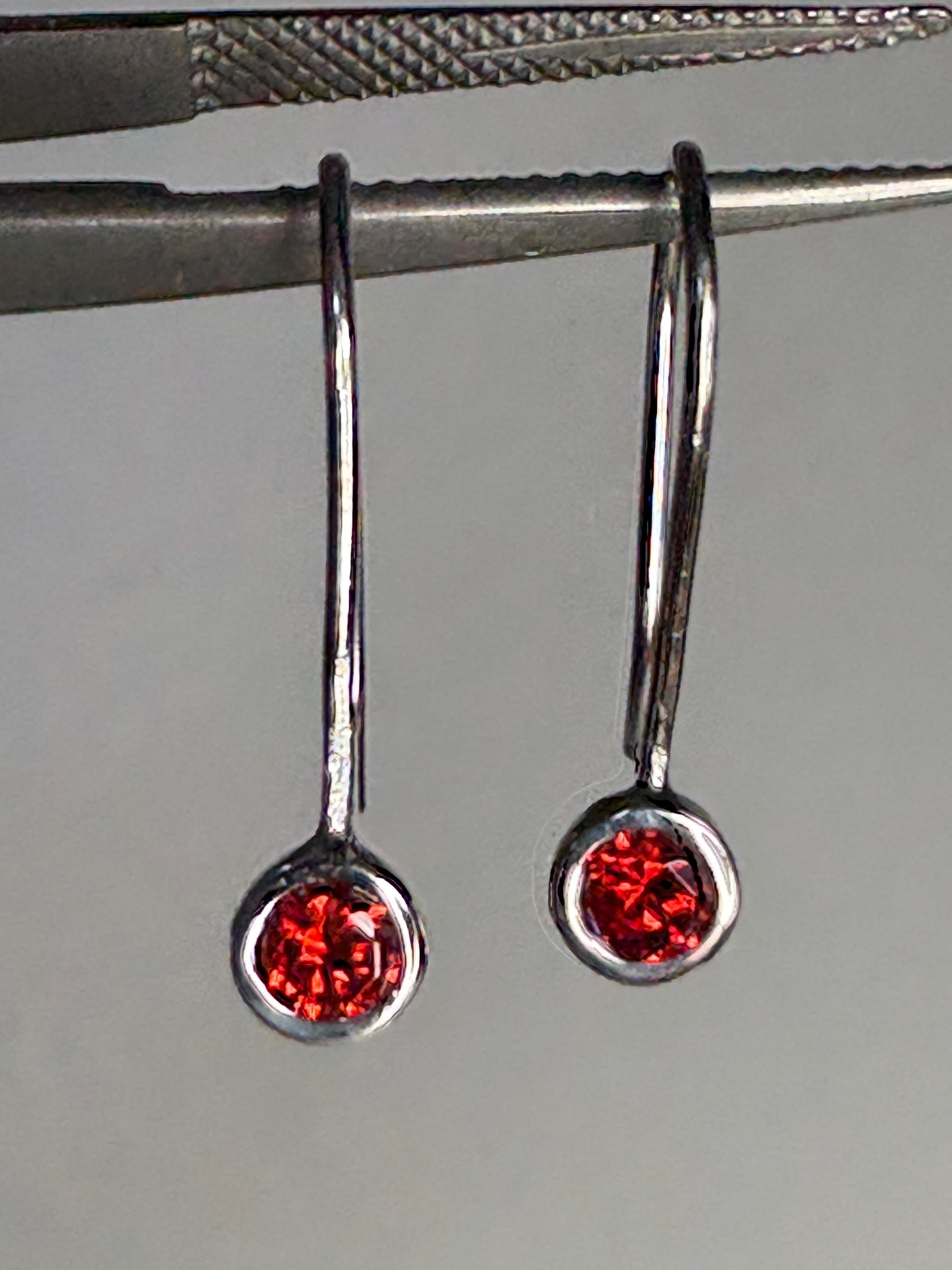 Arizona Garnet Bezel Drop Earrings in Sterling Silver - NewLifeJewelryVault