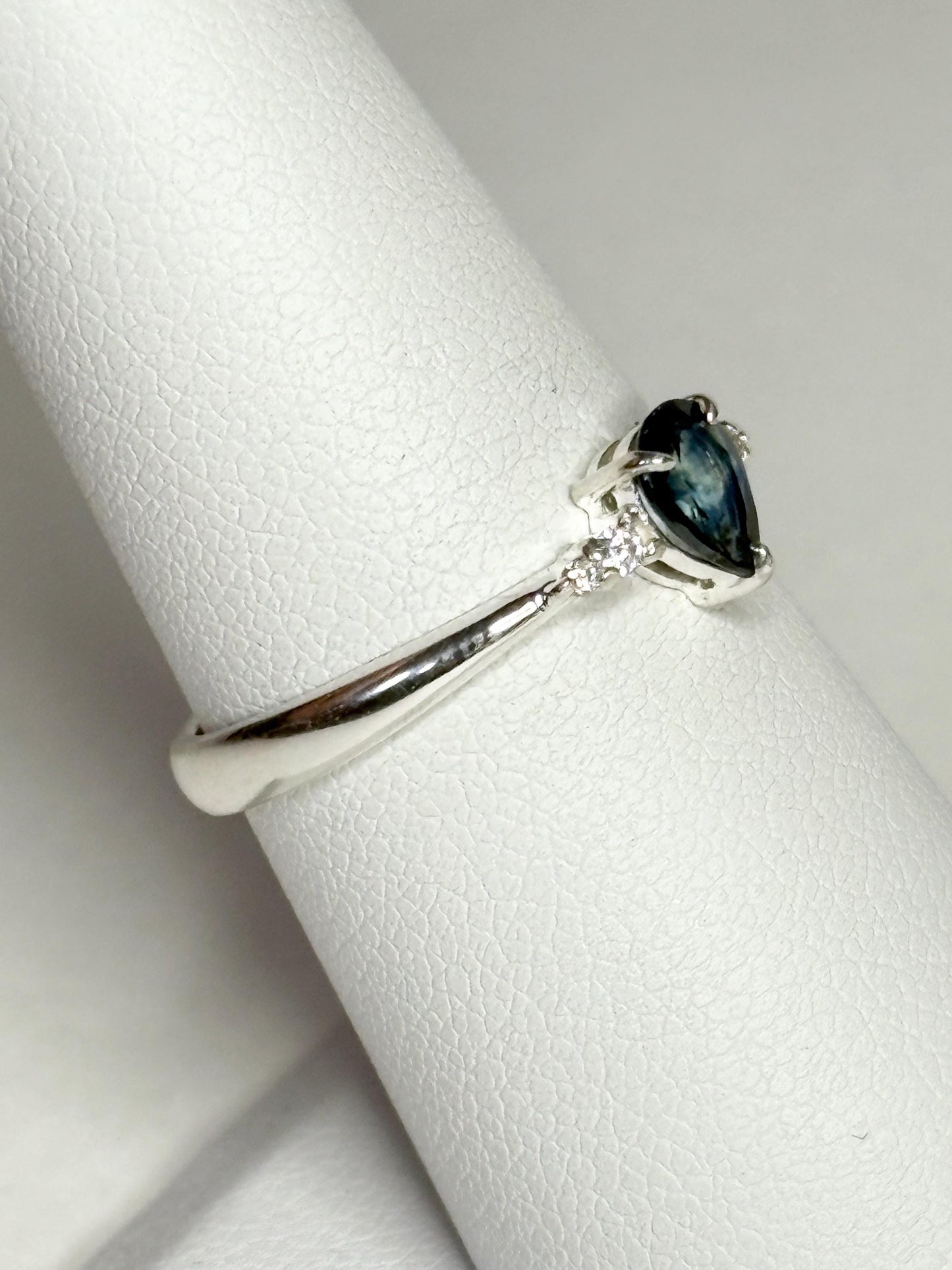 Montana Sapphire and Diamond Ring Sterling Silver size 7 - NewLifeJewelryVault