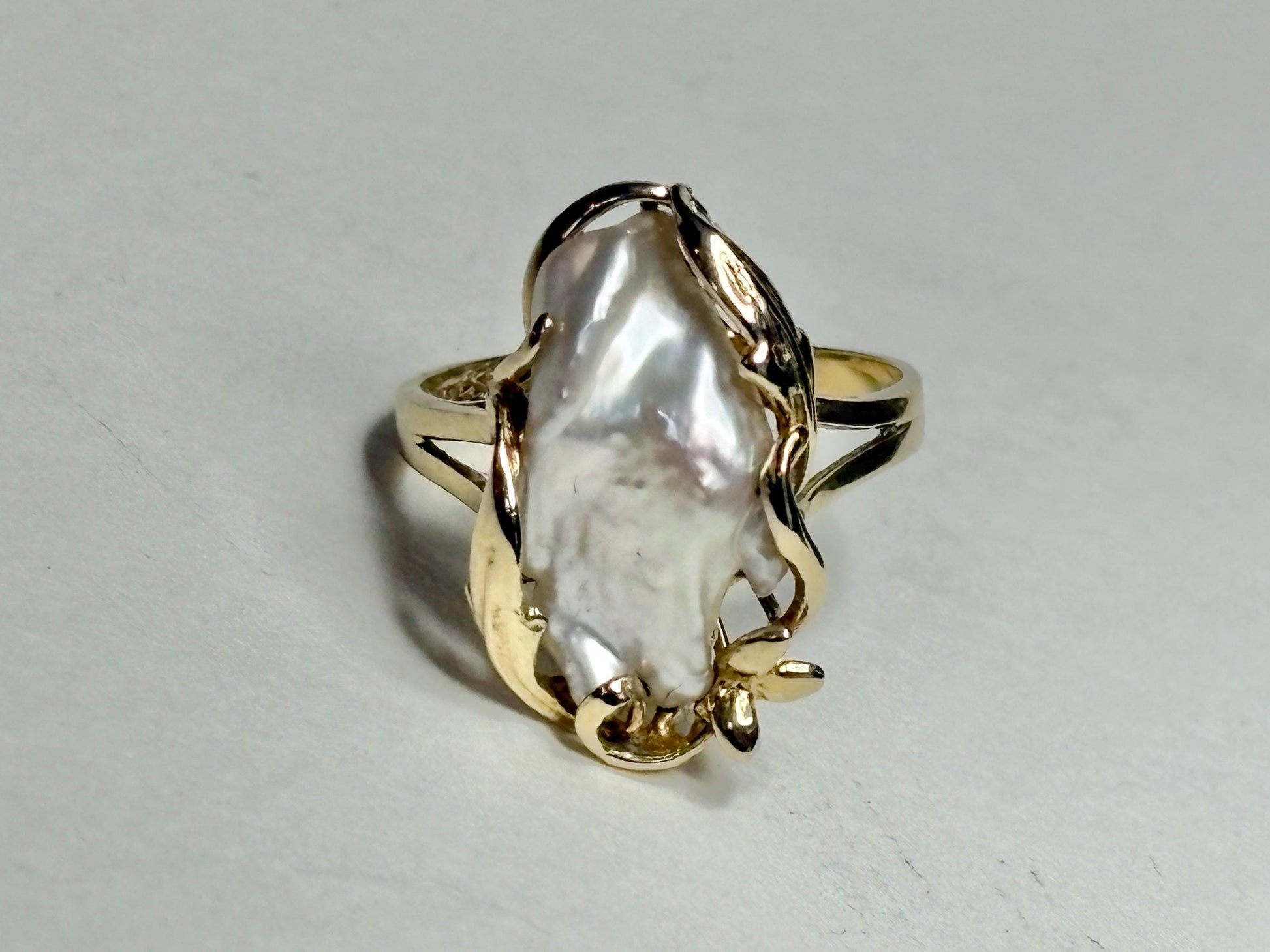 Biwa Cultured Pearl Freeform Ring Solid 14k Gold size 7.25 - NewLifeJewelryVault