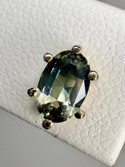 Teal Green Oregon Sunstone Stud Earrings Oval 9k Gold 6x4mm - NewLifeJewelryVault