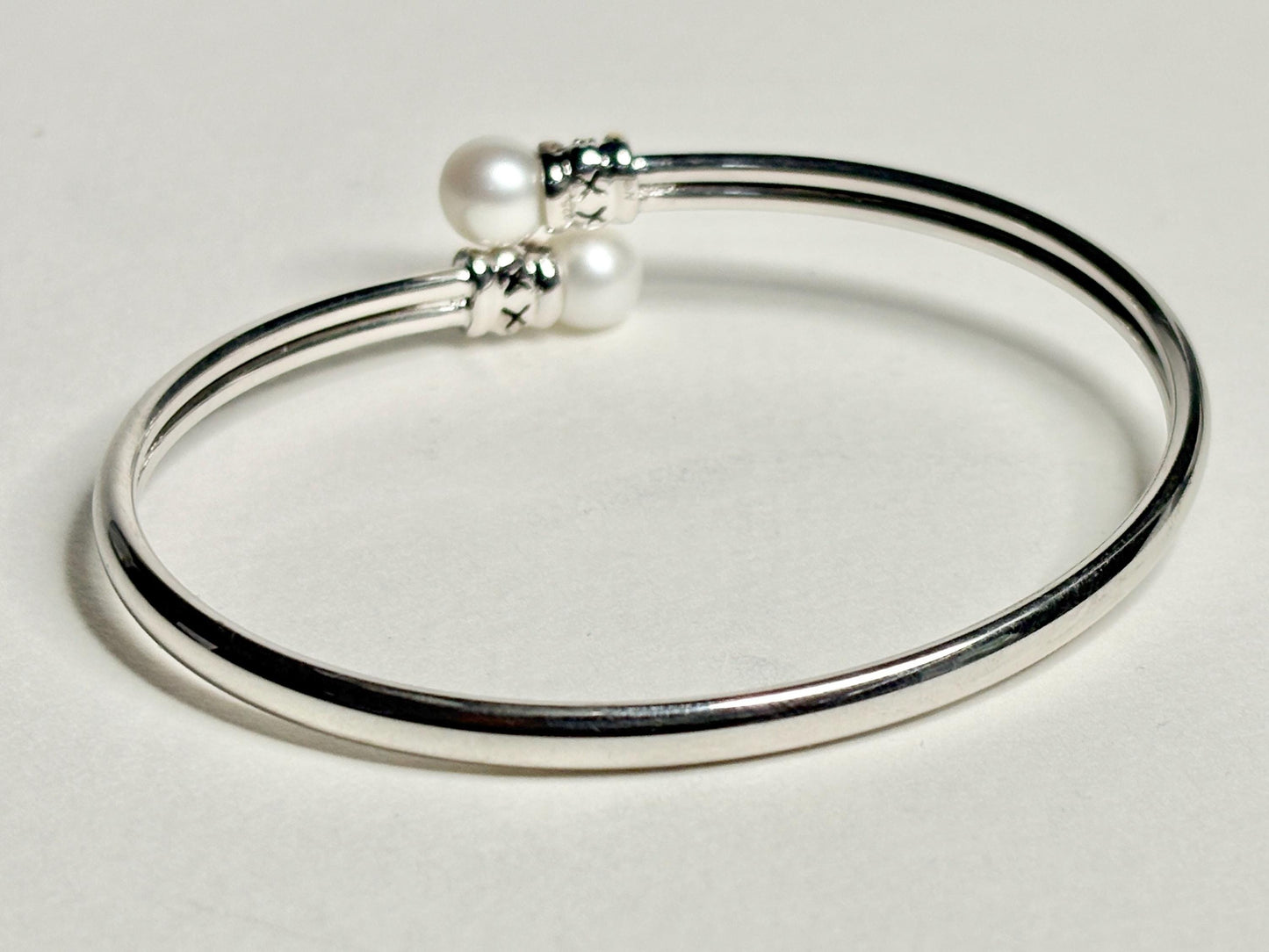 Cultured Pearl and Diamond Memory Wire Bracelet in Sterling Silver with 14k size M - NewLifeJewelryVault