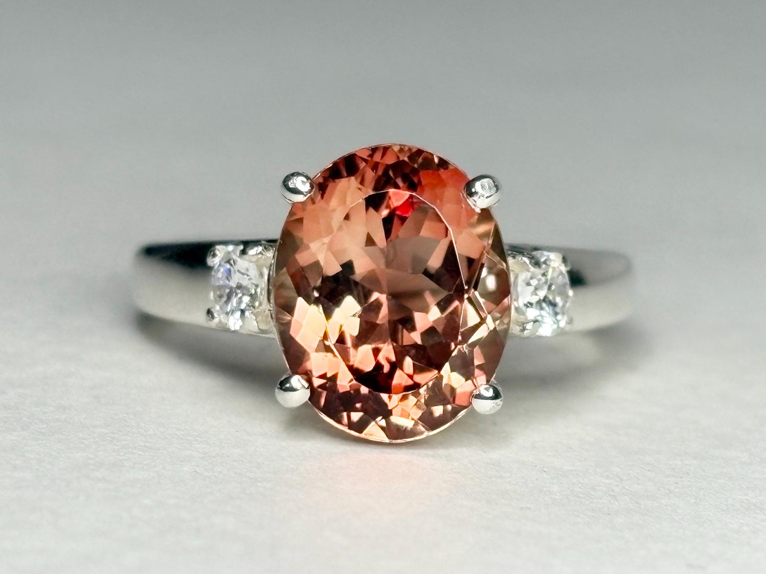Oregon Sunstone and Lab-Grown Diamond Ring in Sterling Silver size 6.5 - NewLifeJewelryVault
