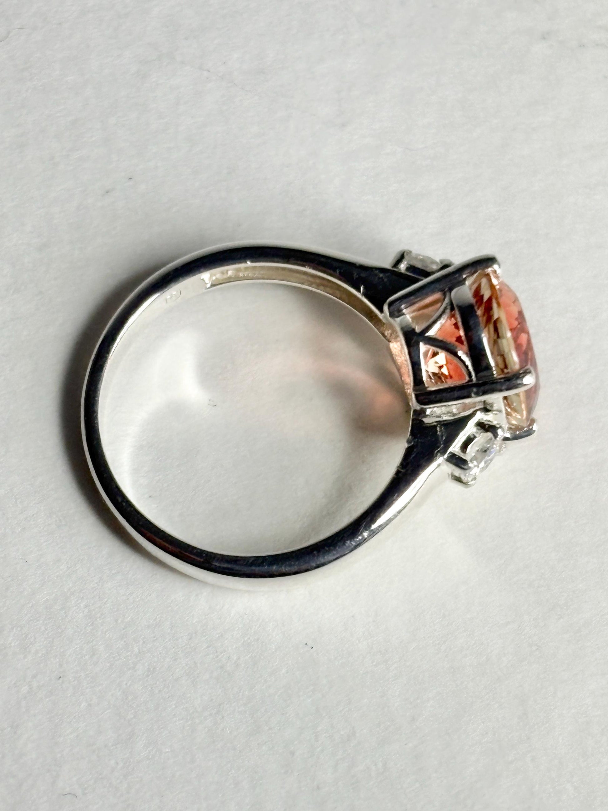 Oregon Sunstone and Lab-Grown Diamond Ring in Sterling Silver size 6.5 - NewLifeJewelryVault