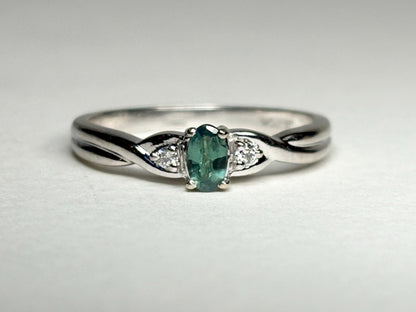 Alexandrite and Diamond Ring Solid 10k White Gold size 6.75 - NewLifeJewelryVault