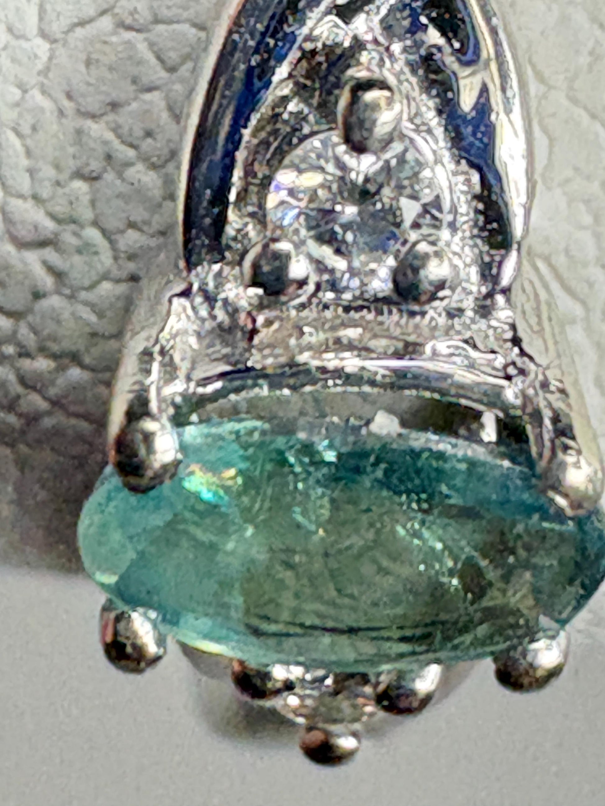 Alexandrite and Diamond Ring Solid 10k White Gold size 6.75 - NewLifeJewelryVault