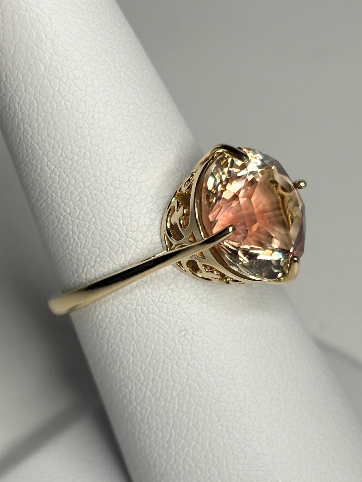 Stunning Bi Color Light Red Oregon Sunstone Solitaire in 14k Gold 4.84ct size 7 - NewLifeJewelryVault