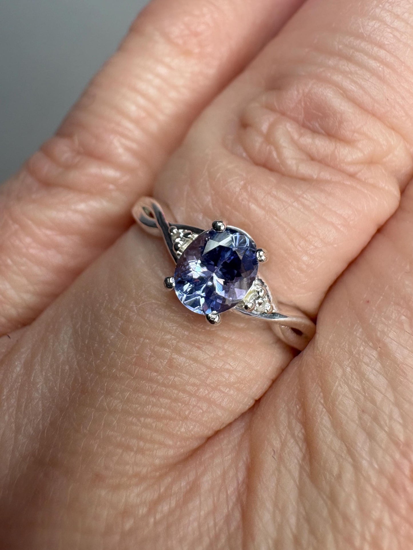 Tanzanite Solitaire Ring Sterling Silver size 7 - NewLifeJewelryVault